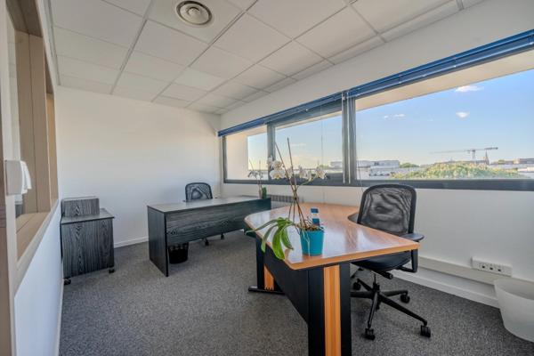 Local/bureau à louer LA ROCHELLE (17)