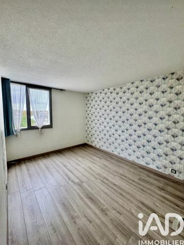 Appartement à vendre 5 pièces 101 m² Quincy-sous-Sénart