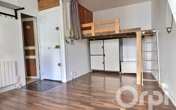 Appartement à vendre    1 pièce • 24,66 m2 Paris 19