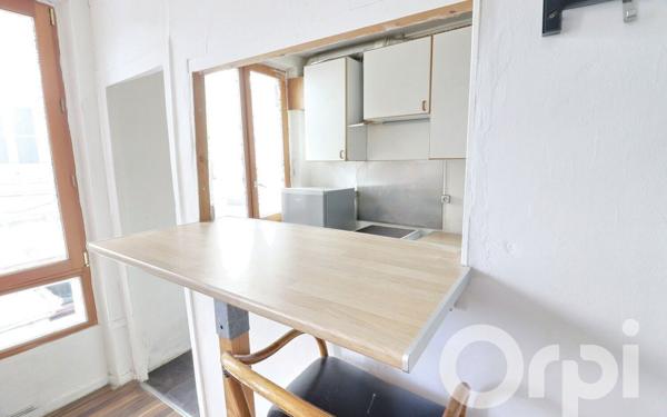 Appartement à vendre    1 pièce • 24,66 m2 Paris 19