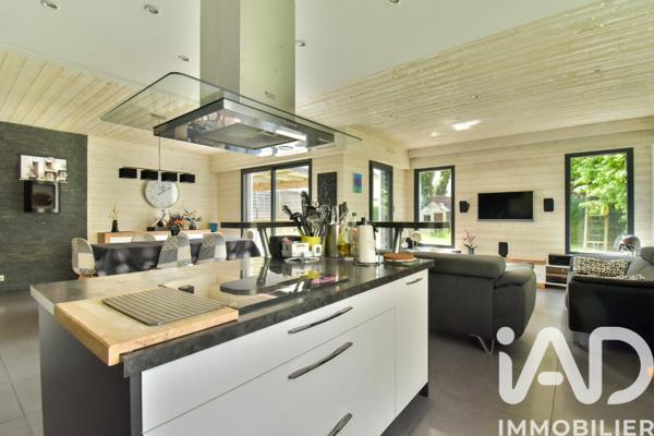 Maison à vendre 7 pièces 154 m² Montlignon