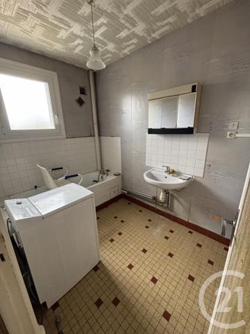 Appartement F3 à vendre  3 pièces - 75,10 m2 MONTLUCON - 03