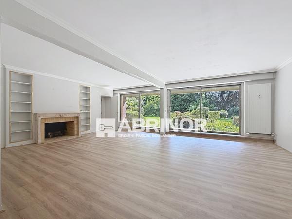 DELORY - MAGNIFIQUE T4 DANS UNE RESIDENCE DE GRAND STANDING - 2 GARAGES - 2 PARKING - 2 CAVES ROUBAIX