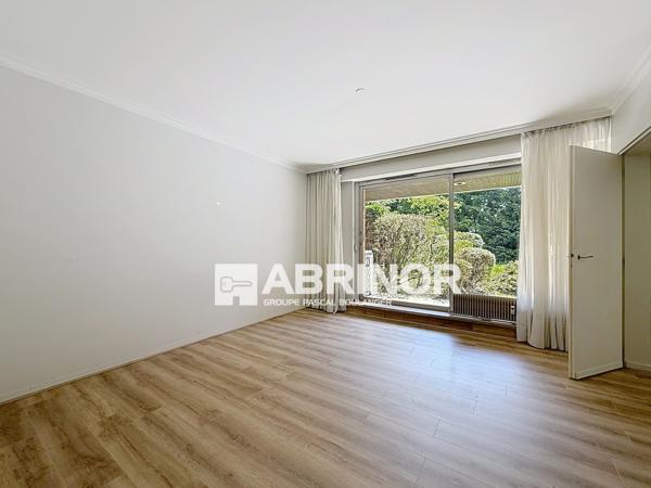 DELORY - MAGNIFIQUE T4 DANS UNE RESIDENCE DE GRAND STANDING - 2 GARAGES - 2 PARKING - 2 CAVES ROUBAIX