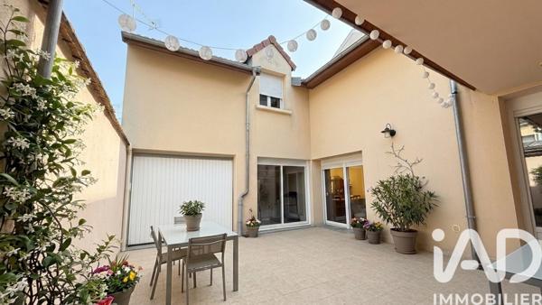 Maison à vendre 6 pièces 130 m² Reims
