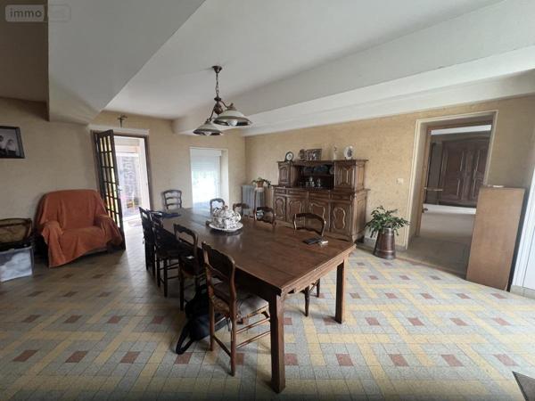 Maison à vendre à La Ferté Macé dans l'Orne (61600), ref : 61044-2000