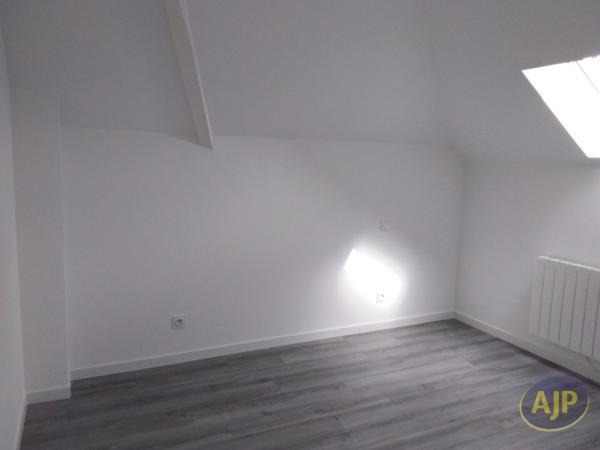 Location appartement Saint Congard : 598 € - AJP Immobilier Questembert