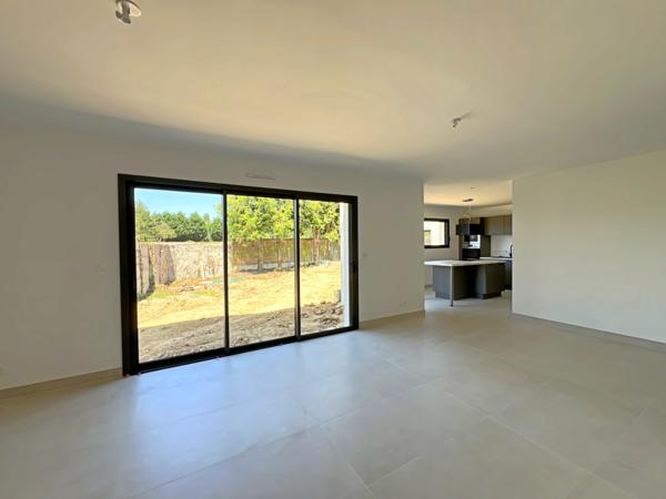 Bruz (35170) Maison familiale Surface habitable : 121 m² | Terrain : 300 m² | Garage | Vue sur le golf