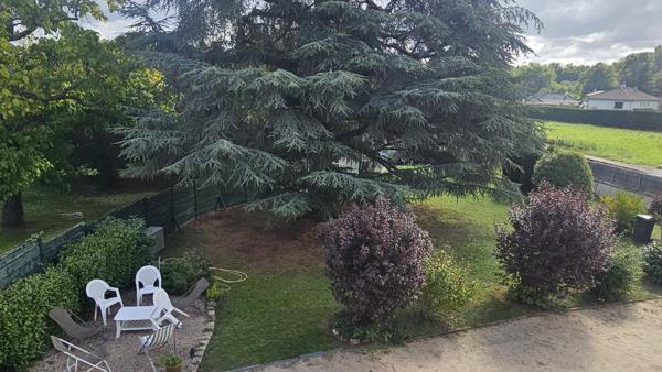 Bonson (42160) Tènement composé de 2 maisons sur 945m2 de terrain