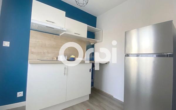 Immeuble à vendre    2 pièces •  La Fère