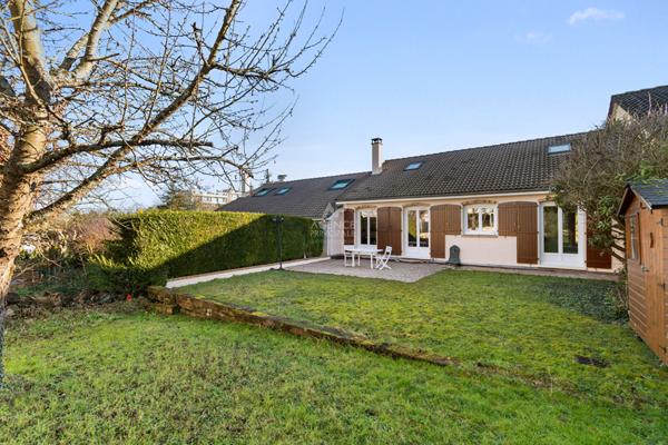 Maison Saint Germain En Laye 8 pièce(s) €895 000 ** - Référence 17305