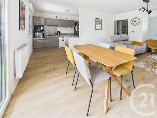 Maison à vendre  5 pièces - 110 m 2   VILLENAVE D ORNON  - 33