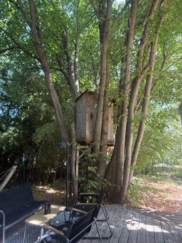 Maison T5 avec studio de type 2  et double garage