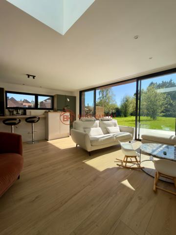 Maison 6 pièce(s) 5 chambre(s) 220 m²