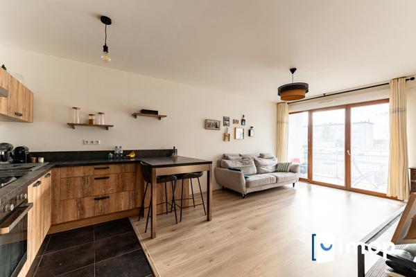 800m ligne 11 - T3 lumineux - parking - cellier