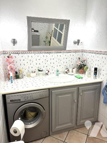 Firminy , rue Benoit Frachon, Appartement de type4 