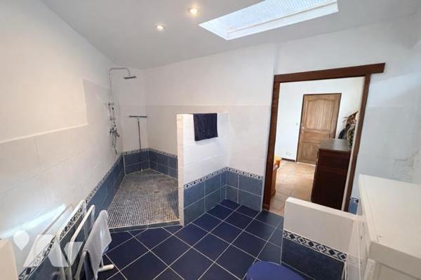 LA TRINITÉ-PLOUZANÉ - MAISON EN PIERRES - 190M² - TERRAIN 1229M² - 4CH