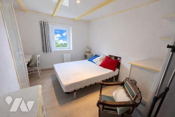 LA TRINITÉ-PLOUZANÉ - MAISON EN PIERRES - 190M² - TERRAIN 1229M² - 4CH