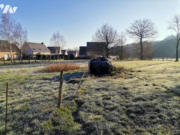 MONTAUBAN DE BRETAGNE - Terrain à bâtir de 732 m², viabilisé