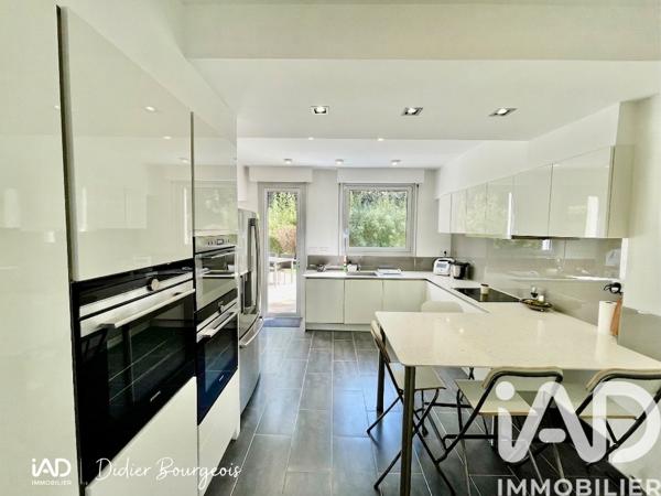 Maison à vendre 8 pièces 169 m² Loriol-sur-Drôme