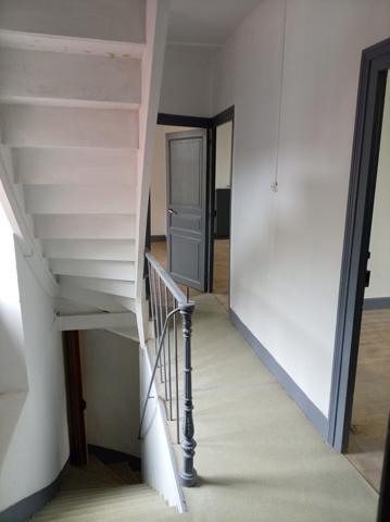 Belle maison de Bourg, idéal commerce ou chambre d’hôtes