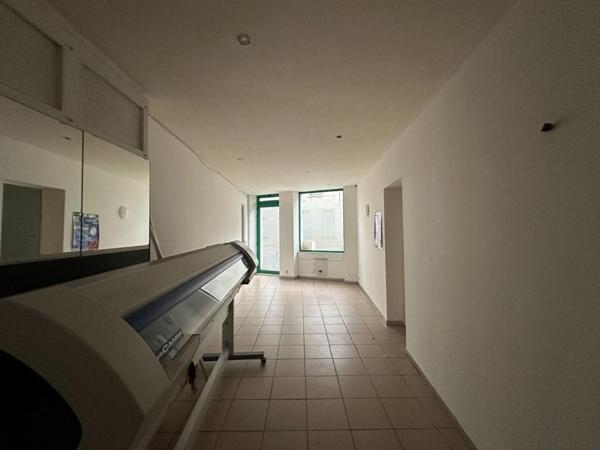 Immeuble atypique à fort potentiel - Usage mixte possible