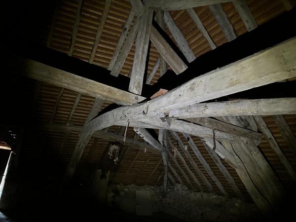 Immeuble atypique à fort potentiel - Usage mixte possible