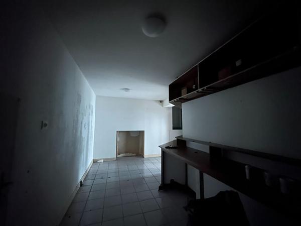 Immeuble atypique à fort potentiel - Usage mixte possible