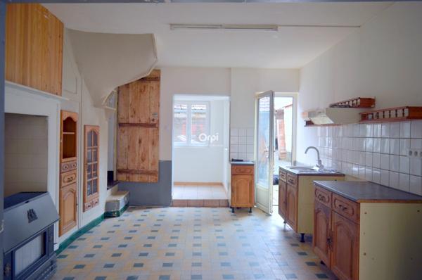 Maison à vendre    3 pièces •  Auxi-le-Château