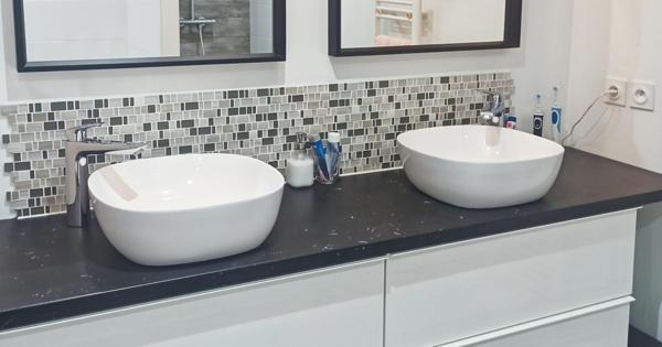 Maison dans un quartier calme , neuve .