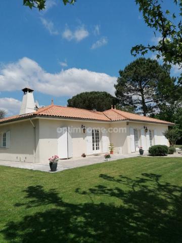 Maison de plain pied, 5 pièces, à vendre sur la commune de CESTAS. (33)