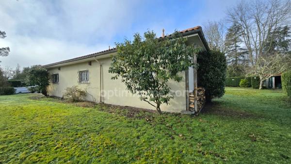 Maison de plain pied, 5 pièces, à vendre sur la commune de CESTAS. (33)