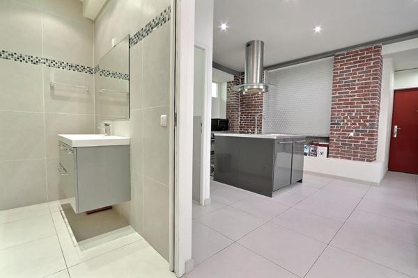 Local commercial Aubervilliers 145 m2