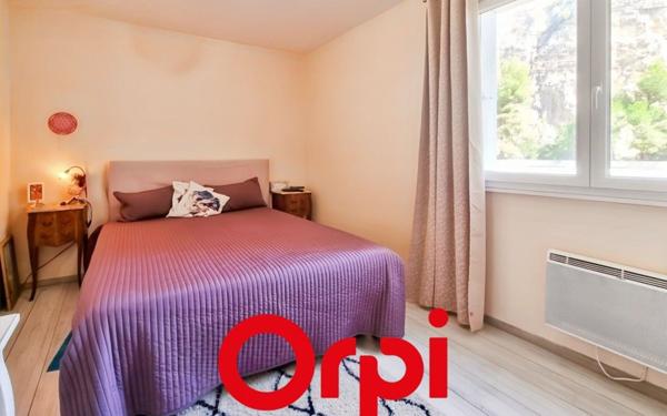 Appartement à vendre    2 pièces • 85,40 m2 Bandol