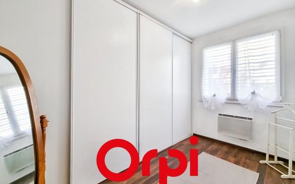 Appartement à vendre    2 pièces • 85,40 m2 Bandol