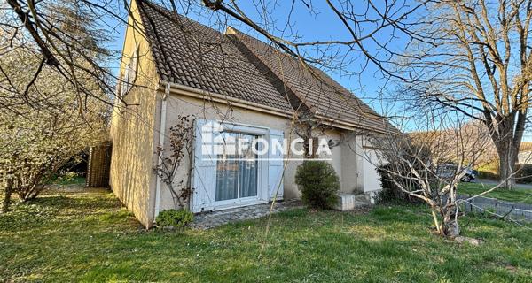 À vendre Maison 7 pièces 221 m² - Buxerolles 86180