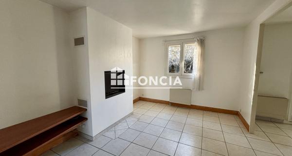 À vendre Maison 7 pièces 221 m² - Buxerolles 86180