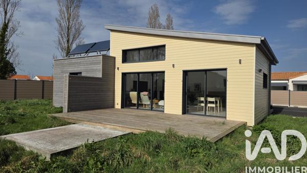 Maison à vendre 5 pièces 109 m² Saint-Jean-de-Monts