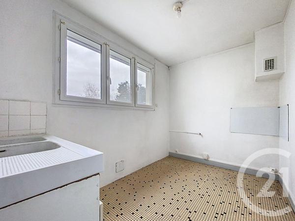 Appartement T4 à vendre  4 pièces - 62,52 m2 ROCHEFORT - 17