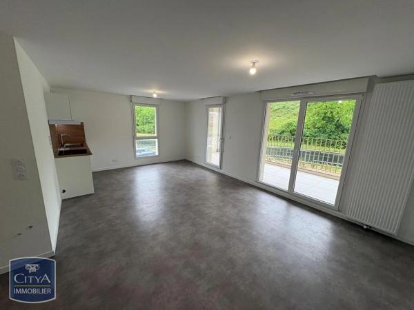 Appartement à louer 3 pièces 62.62m² Ambérieu-en-Bugey (01500)