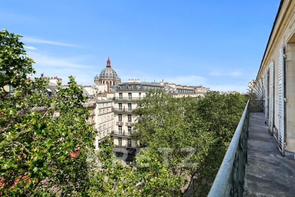 Appartement de réception contemporain avec vue imprenable sur Saint-Augustin