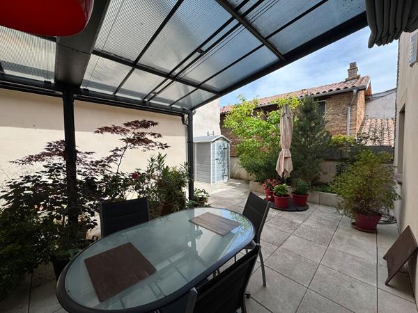 LISLE SUR TARN . APPARTEMENT DE +/-143 M²