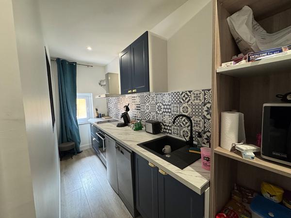 LISLE SUR TARN . APPARTEMENT DE +/-143 M²