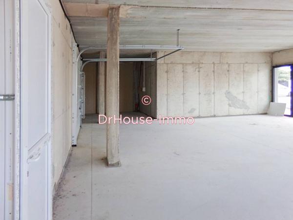 Commerce à louer 1 pièce de 100 m²