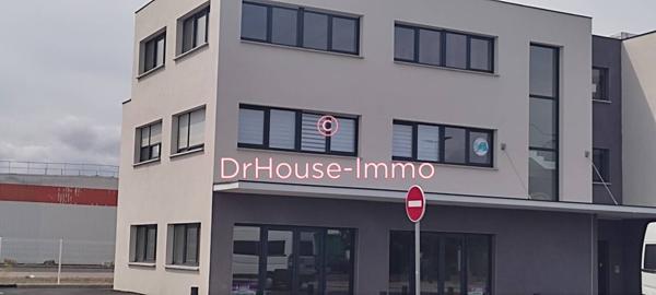 Commerce à louer 1 pièce de 100 m²