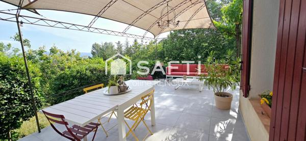 Lauris (84360) -Villa avec dépendance sur jardin arboré