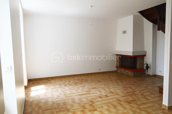 Maison en pierre de 88,09 m²