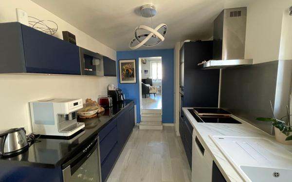 Appartement à vendre    3 pièces • 79,53 m2 Pontoise