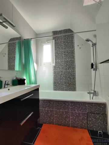 Maison 4 pièce(s) 3 chambre(s) 97 m²