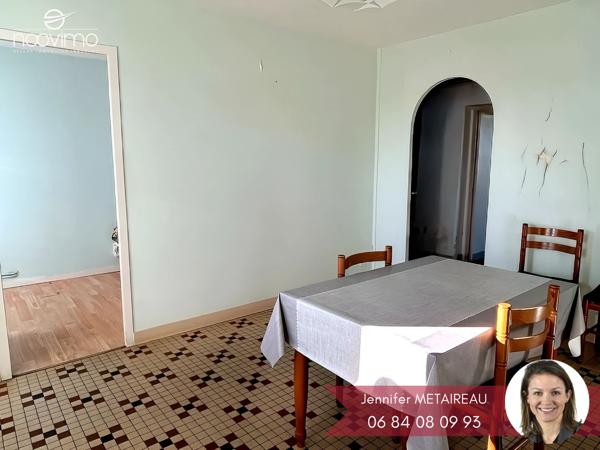 Maison ancienne à rénover avec cave et grande dépendance